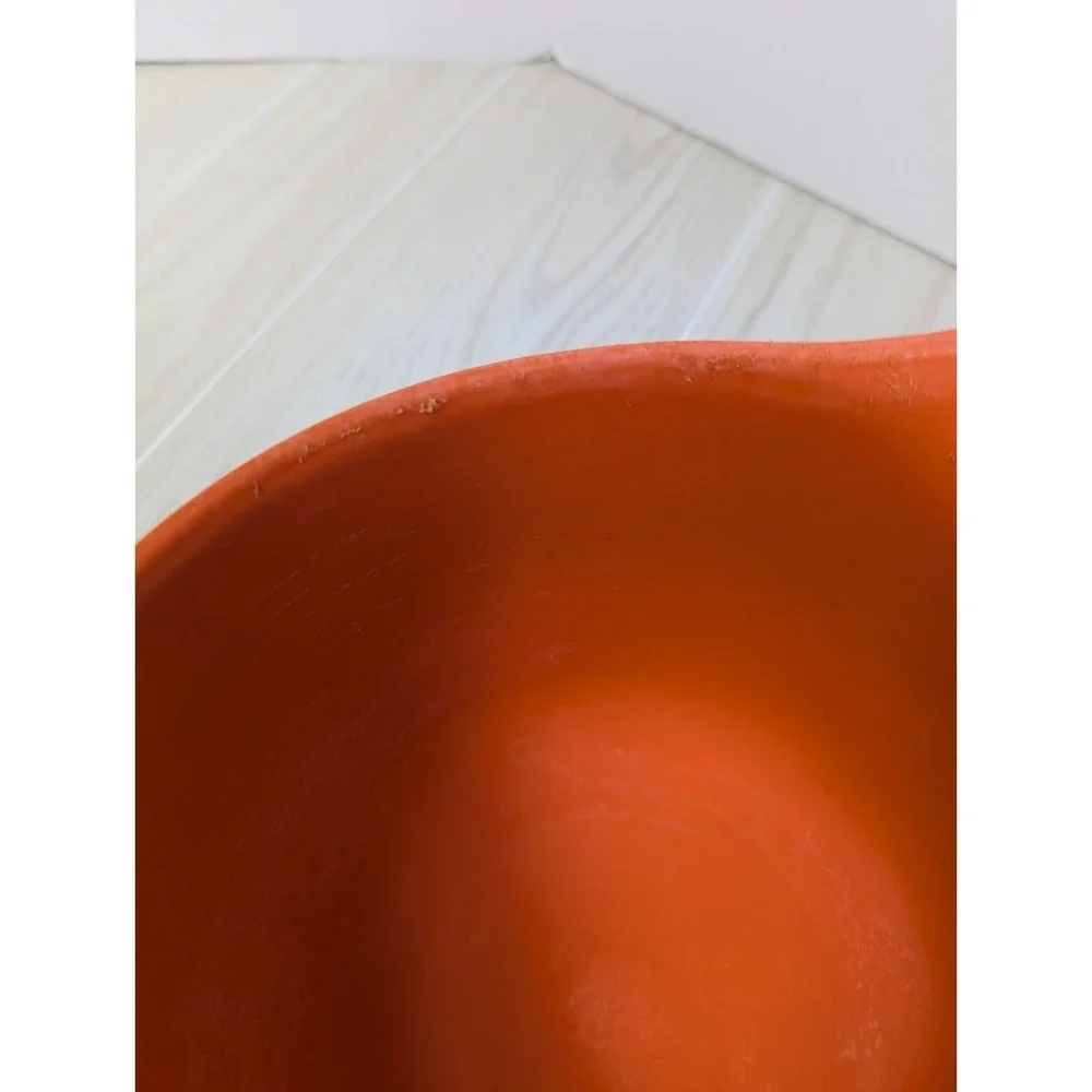 Rubbermaid vintage orange 2663 Mix Grip 12C mixing batter bowl pour pitcher USED